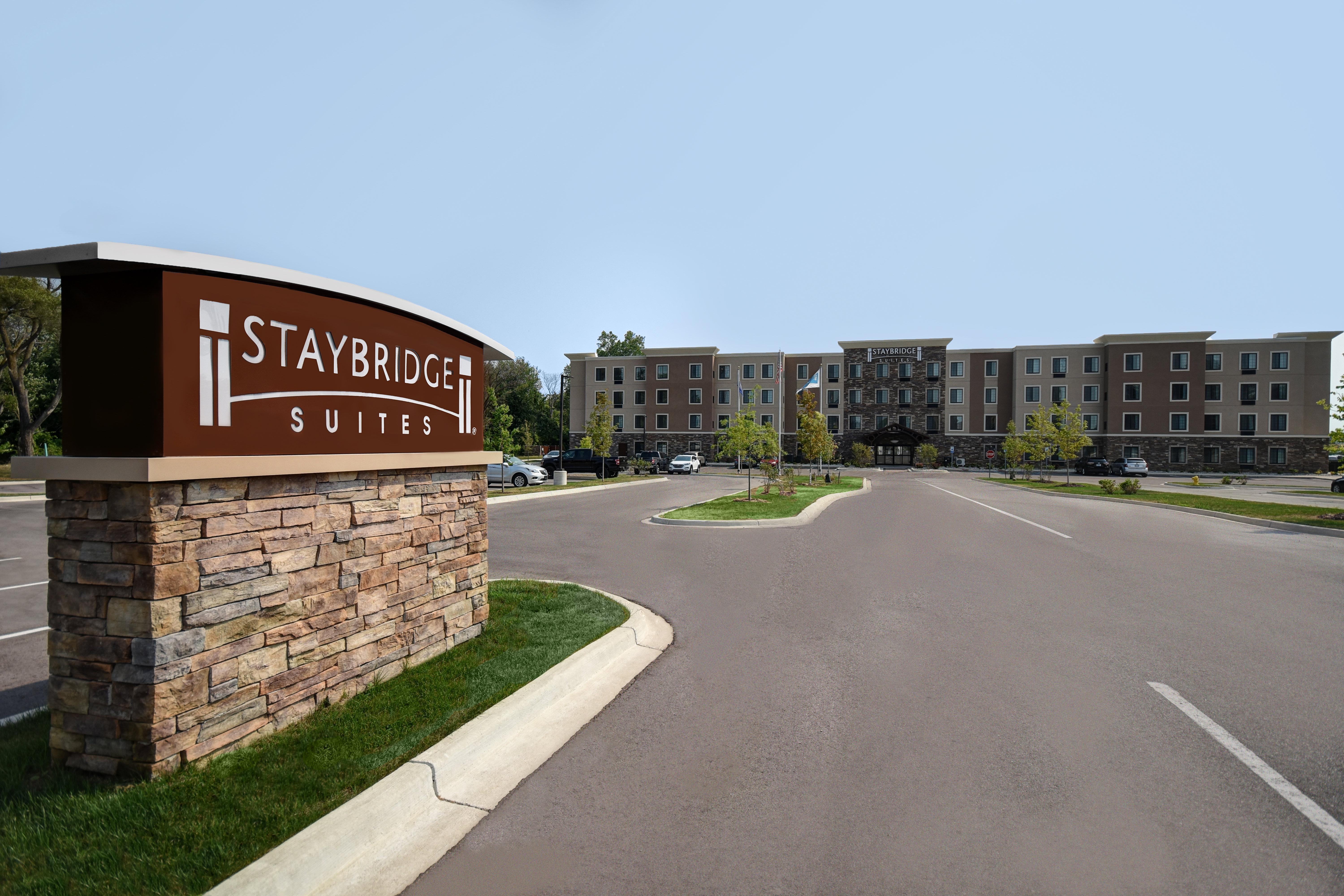 Staybridge Suites - Holland By Ihg Экстерьер фото