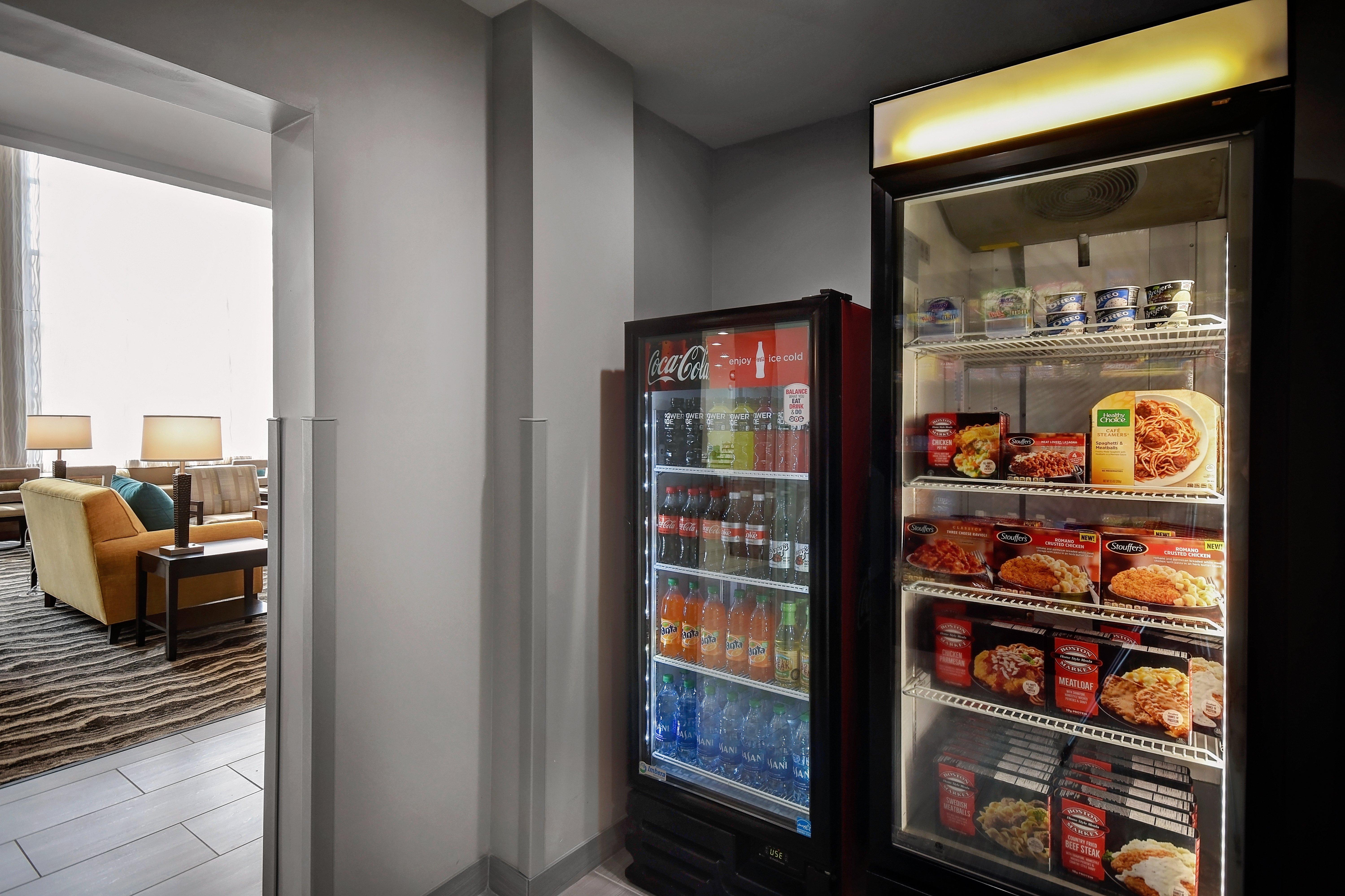 Staybridge Suites - Holland By Ihg Экстерьер фото