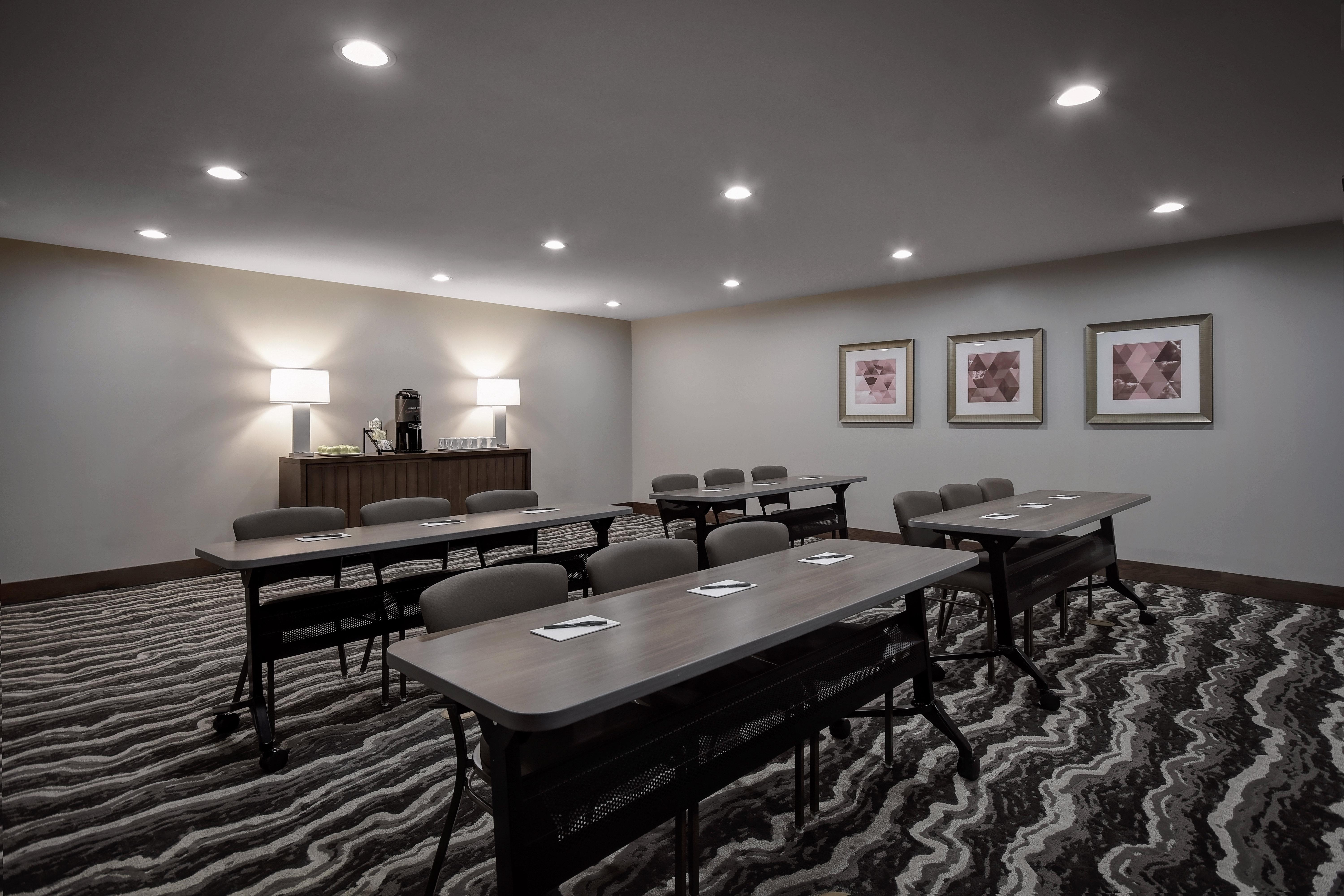 Staybridge Suites - Holland By Ihg Экстерьер фото